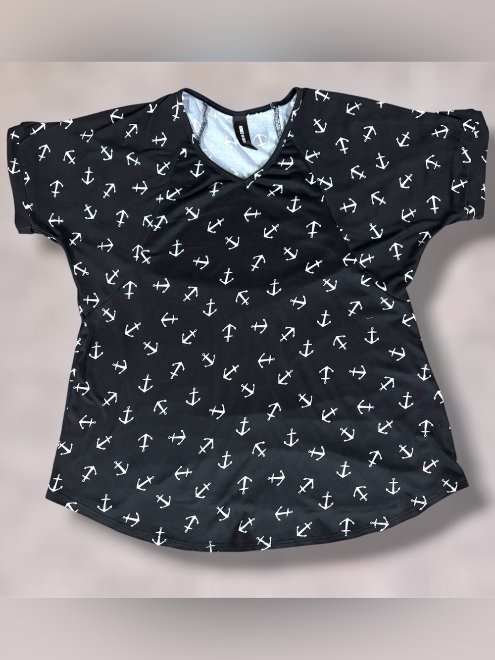Agnes & Dora Love Black & White Anchor V Neck Hi Lo Soft Modal Tunic